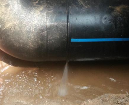 良庆楼顶渗水维修公司为大家分享下良庆卫生间漏水维修修补技术!